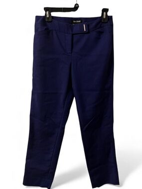 White House Black Market Perfect Form Slim Ankle 2 R, like new!